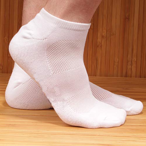 Image of BambooMN Men and Women's Rayon from Bamboo Low Cut Ankle Socks for Sports, Work and Everyday Wear - 4 Pairs - Unisex Sizing