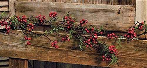 Cedar-and-Berry-Garland-5-ft Cedar and Berry Garland 5 ft