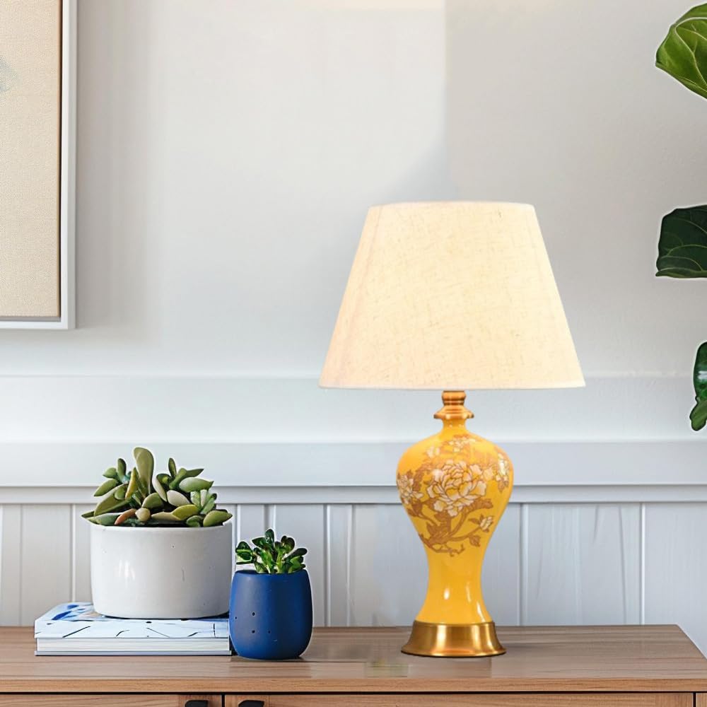 Grande Lampe De Table En Céramique Orientale Avec Abat