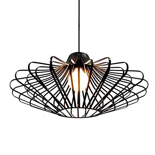 Chandelier industriel Edison pour illuminer vos repas en famille dans la salle à manger