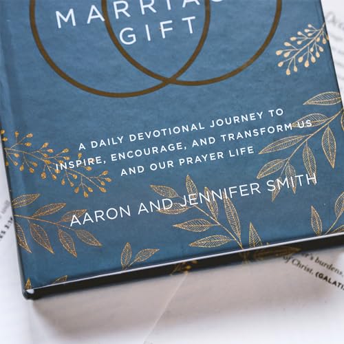 Zondervan 9780310367062 The Marriage Gift: 365 Prayers thumb #7