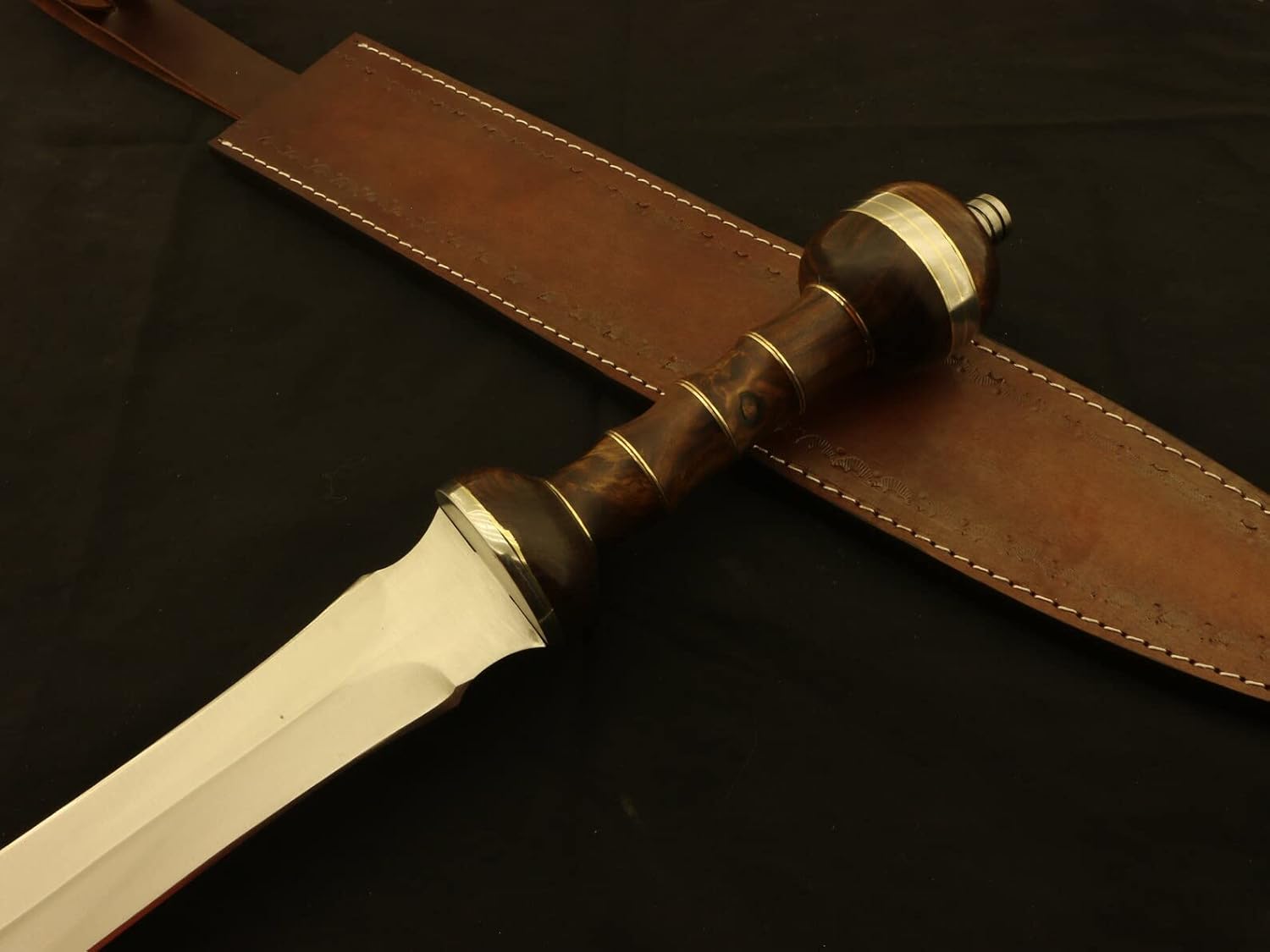 Roman Gladius Historical Custom Handmade D2 Steel Blade, Warrior Sword
