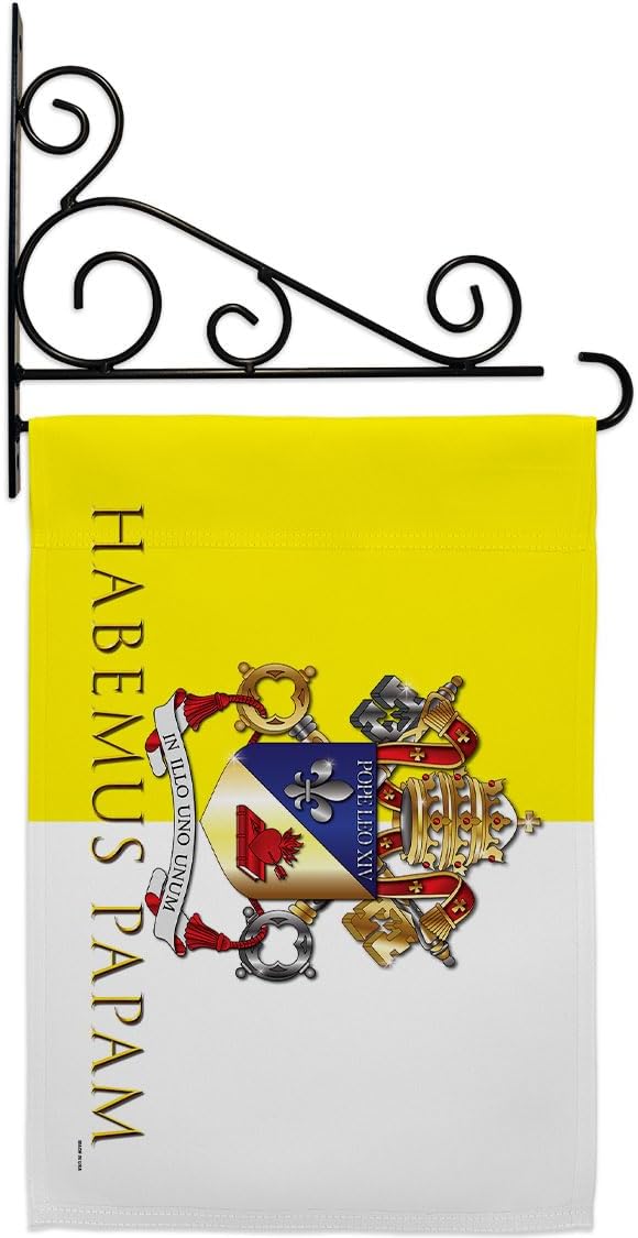 Pope Leo XIV Crest Wall Decor Set Canvas Flag Holder Memorabilia Religiou Yard Sign Picture Print Habemus Papam Decorations American Papal Poster Vatican Tapestry Catholic Gifts Made in USA