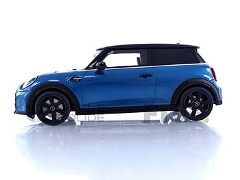 【限定値下げ】AUTOart 1/18 MINI COOPER S 1/18 Autoart - Mini Cooper 2001 | DiecastXchange Forum