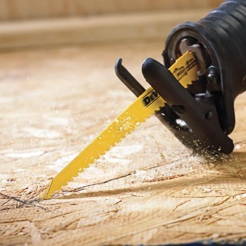 Miniatura 2 de DEWALT DW4802B - Hoja de sierra recíproca bimetálica de 6 pulgadas con parte trasera cónica 6 TPI para corte de madera de uso general, paquete