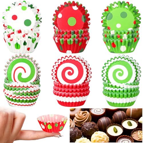 Didaey 600 Pcs Christmas Party Cupcake Liners Christmas Paper Baking Cups Mini Muffin Liners Small Cupcake Wrappers Xmas Paper Candy Cups for Santa Holiday Chocolate Cake Making Supplies (Fresh)