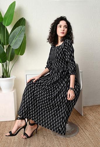 Image of Ichaa Women's Blue Cotton Printed Maternity Dress with Feeding Zips and Pocket| in Plus Sizes
