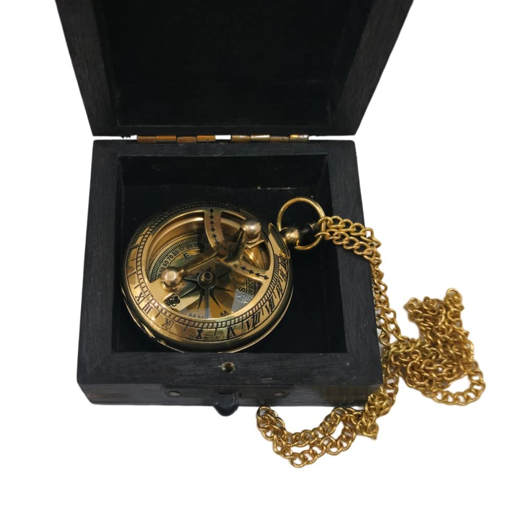 Bussola in ottone vintage con meridiana a pressione, accessorio tascabile con scatola in legno incisa, regalo da collezione nautico personalizzato fatto a mano