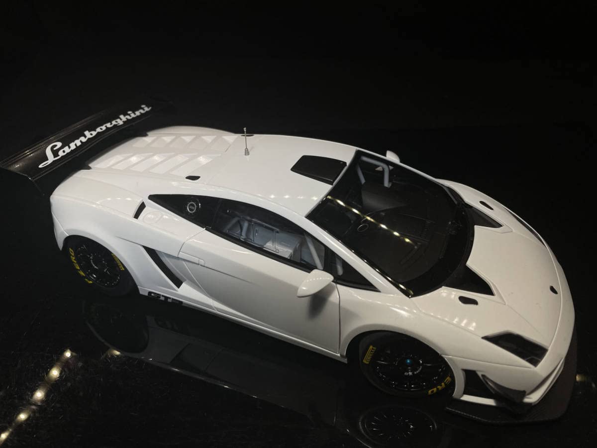 Amazon.co.jp: Lamborghini Gallardo GT3 1/18 Auto Art : Hobbies