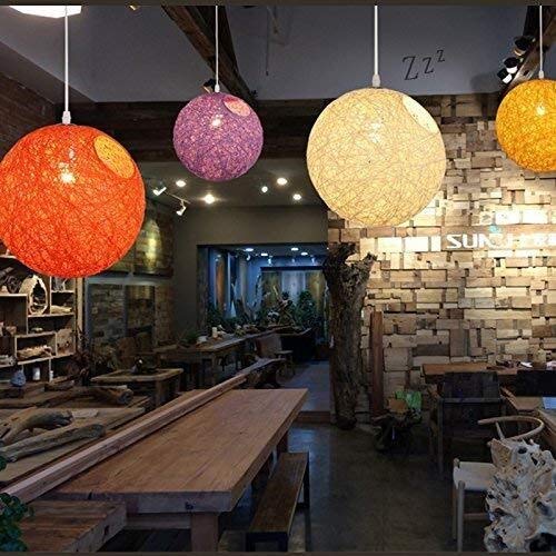 Plafond en osier sans écartement assure une diffusion lumineuse stable