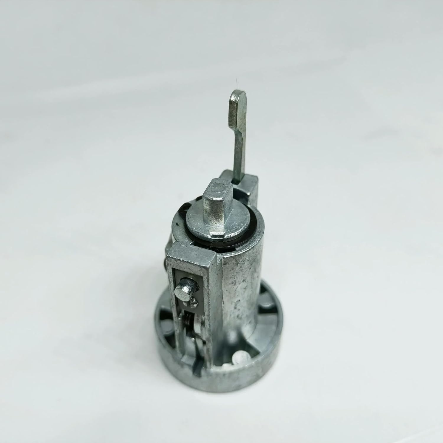 Ignition Lock Cylinders Mr-337546 Mb888092 Mb846653 for Mitsubishi Pajero 2 L200 1997-