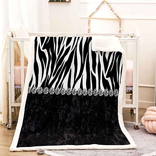 Couverture flanelle art rayé pour vos soirées cocooning sofa