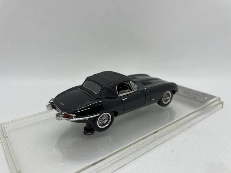 JAGUAR TIPO E ミニカー 1/43 BEST MODEL 1/43 ジャガー E タイプ クーペ 1963 Eva Kant