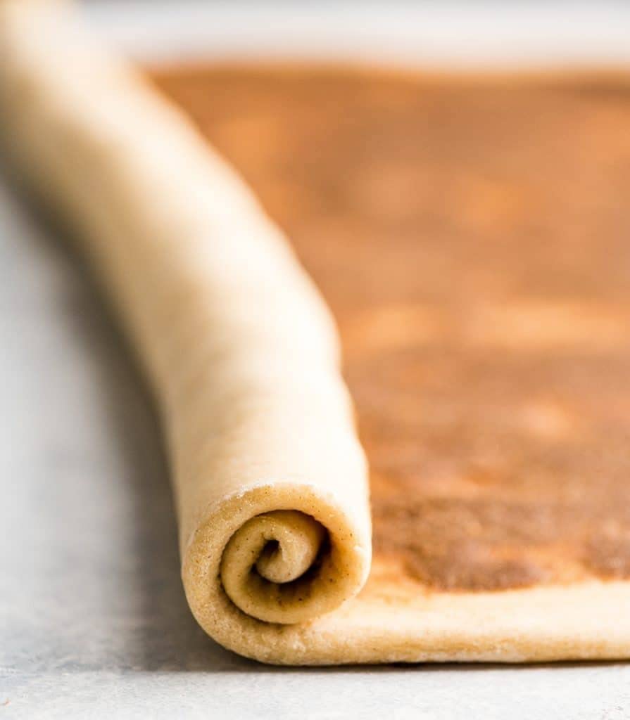 Ben's Soft Pretzels Amish Cinnamon Roll Bake at Home Kit,