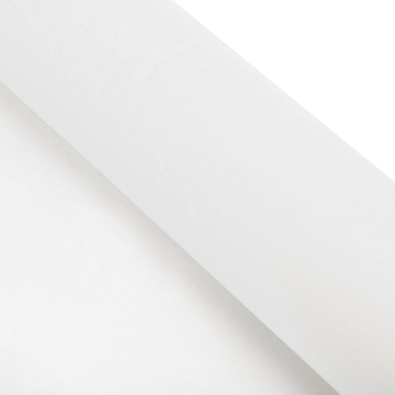 Aramox Rollo de Papel de Calco de 24 Pulgadas, Translúcido Resistente y Cortable, Ideal para Dibujar Patrones de Bocetos y Proyectos de Costura (62cmx46m)