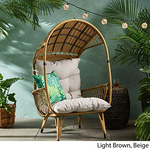 Luxury Outdoor Wicker Lounge Chair