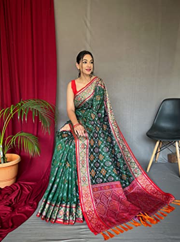 Image of SGF11 Women's Kanjivaram Patola Silk Saree Silk Saree Pure Golden Zari With Blouse Piece