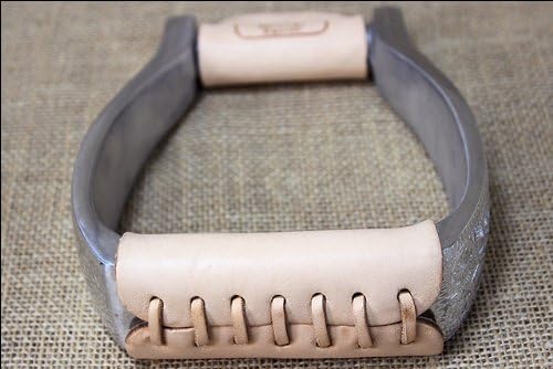 HILASON Engraved Aluminum Visalia Stirrups 2 Inch Wide Leather Wrapped Tread