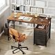 ODK Schreibtisch mit 3 Schubladen aus Stoff, Computertisch mit 2 Steckdosen und USB-Buchsen, Umkehrbarer PC Tisch Bürotisch für Home Office (Braun, 120x48x75.5cm)