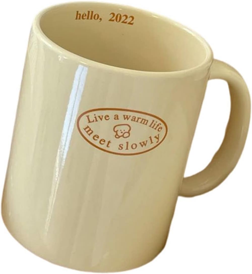独特な マグカップ セラミック 可愛い イエロー 英字柄 総柄 熊 簡約 オシャレ Ins風 コーヒーカップ 家庭での食器 ミルクティー 紅茶 お茶 牛乳 朝食 食洗機 電子レンジ対応 300ml 入学 入社 子供 贈り物 Buddhistkungfu Com
