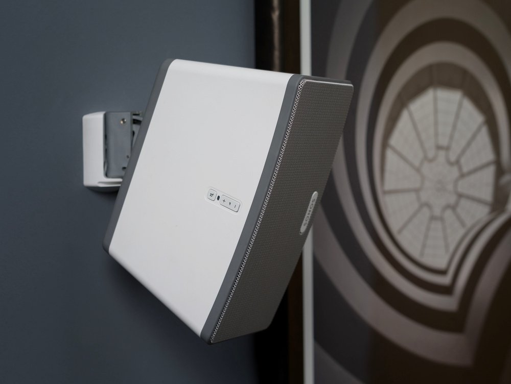 Flexson Supporto da Muro Regolabile per Diffusore Sonos Play 3 Singolo, Bianco