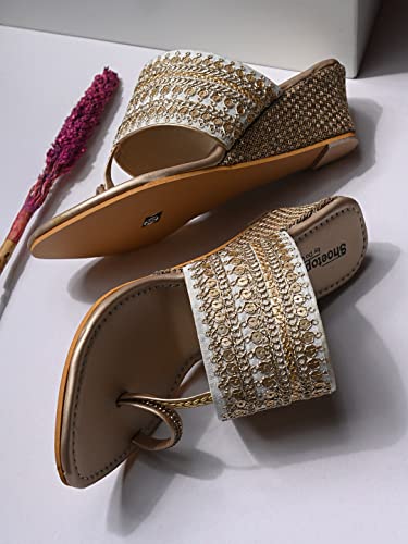 Image of Shoetopia Women's Wedge Heel Kolhapuris