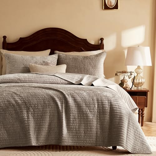 WDCOZY Velvet King Size Quilt Set - Brown Taupe Tan
