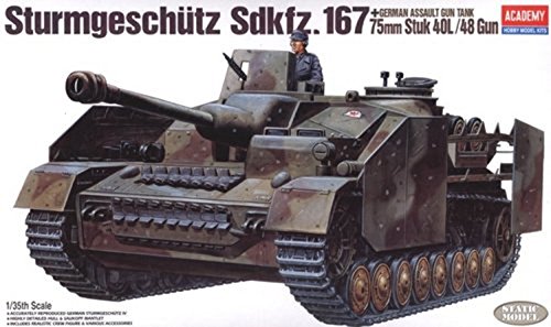 Maquette en plastique Sturmgeschutz Sdkfz 167 Academy 1:35 véhicule militaire à coller