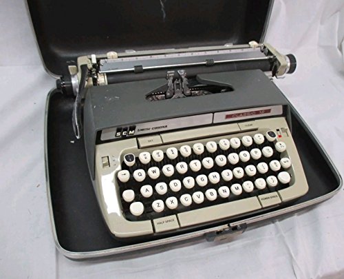 Smith Corona - Classic 12 Typewriter