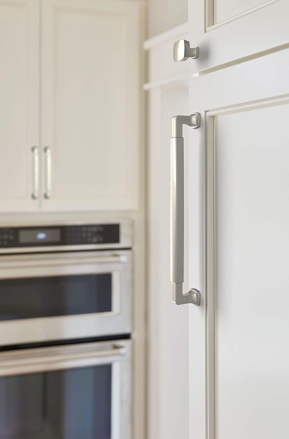 Amerock BP36890G10 Stature Cabinet Pull, 8-13/16 in (224 mm) Center-to-Center, Satin Nickel, 8-13/16 inch (224mm) Center-to-Center - Image 2