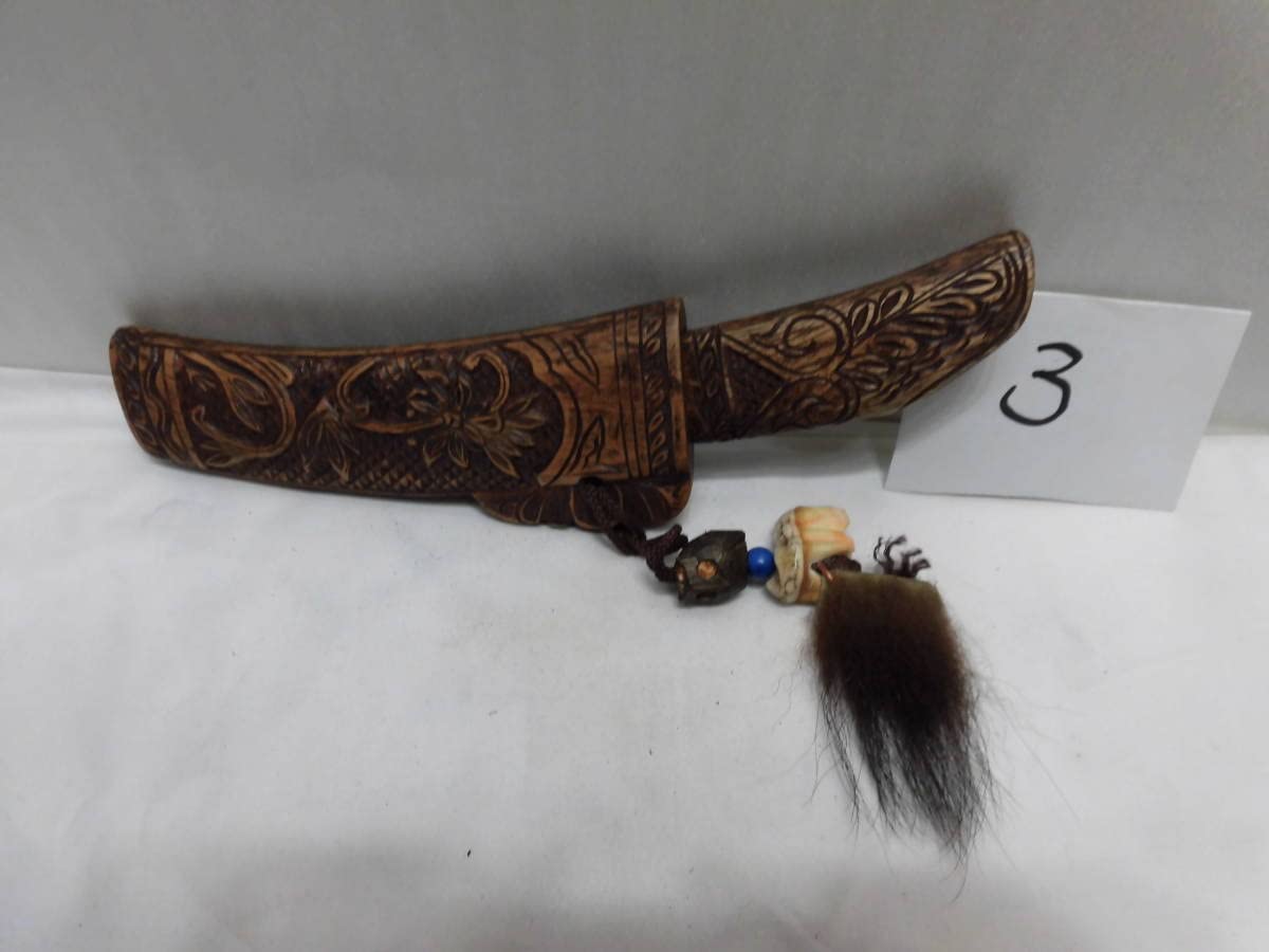 専用　アイヌ玉　羆　ヒグマ歯　根付　北海道　羆毛敷物 Yahoo!オークション - 希少 北海道 金毛 ヒグマ 熊 敷物 毛皮 ラグ カ