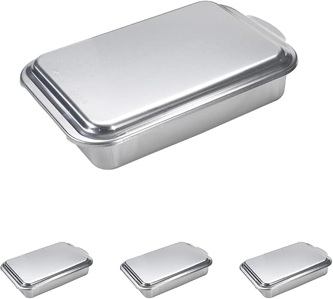 Nordic Ware Classic Metal 9x13 Covered Cake Pan