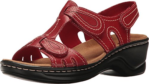 Clarks Lexi Walnut, Red, 6 D-Wide