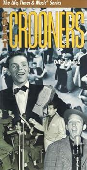Paperback Great Crooners (The Life, Times & Music Series) Book