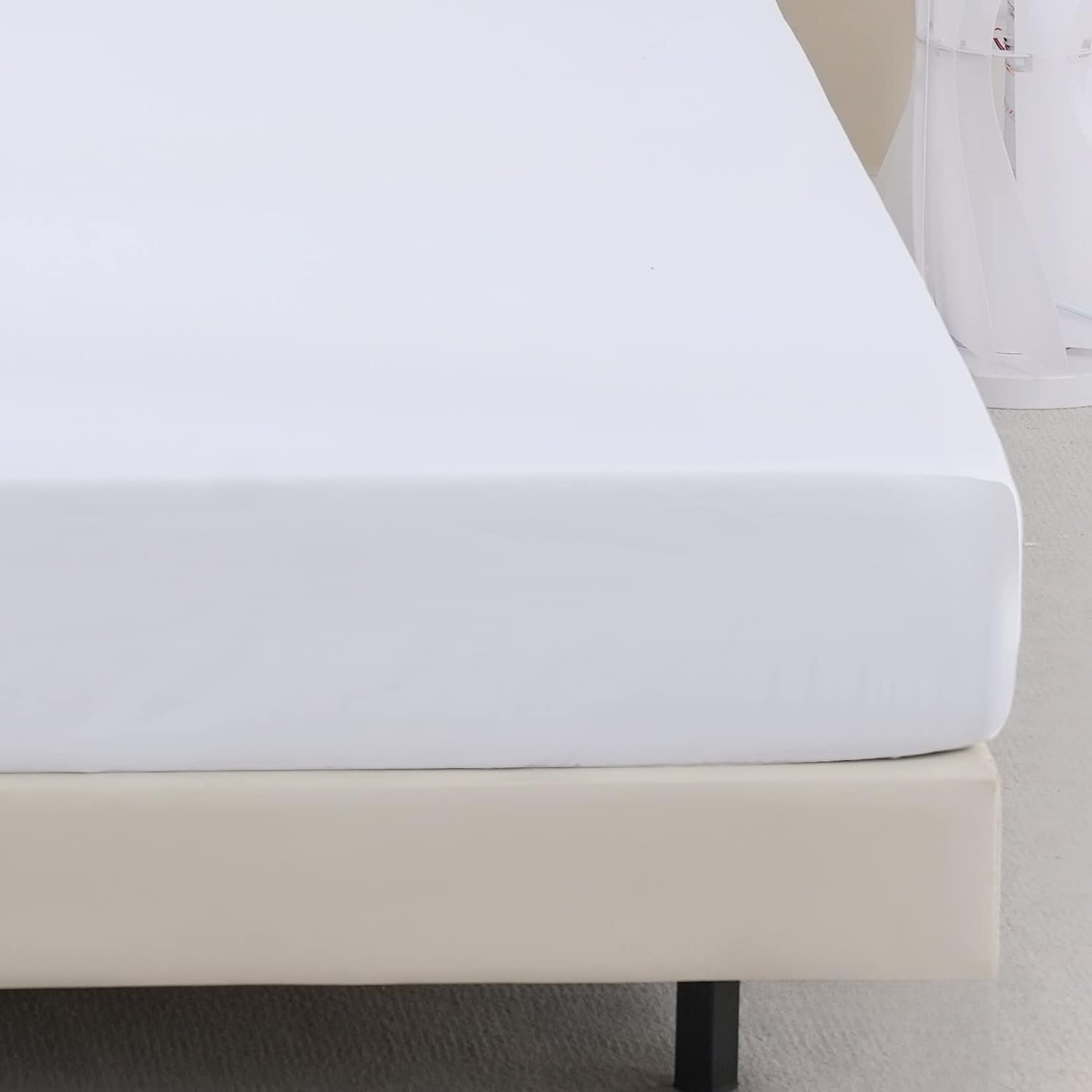 Jomy Juego de sabanas 150 x 190/200 cm Algodon Egipcio DE 300 Hilos Blanco Juego Cama sábana encimera + 2 Fundas de Almohada 50 x75 + sábana Bajera Ajustable 100% Algodon Egipcio Blanco Saten.