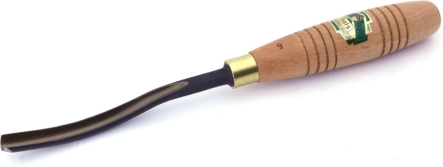 Acorn by Henry Taylor Tools 1/4" (6mm) #9 Curved Gouge for Woodcarving