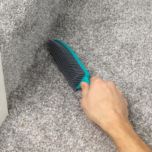 Beldray LA034207UFFEU7 Antibac Pet Plus Polsterbürste – Dog Cat Haarfusselentferner Pinsel, Gummiborsten und Abstreifer Lippenrand, für Teppiche, Möbel, Haustierbetten, tragbare Teppichkehrmaschine