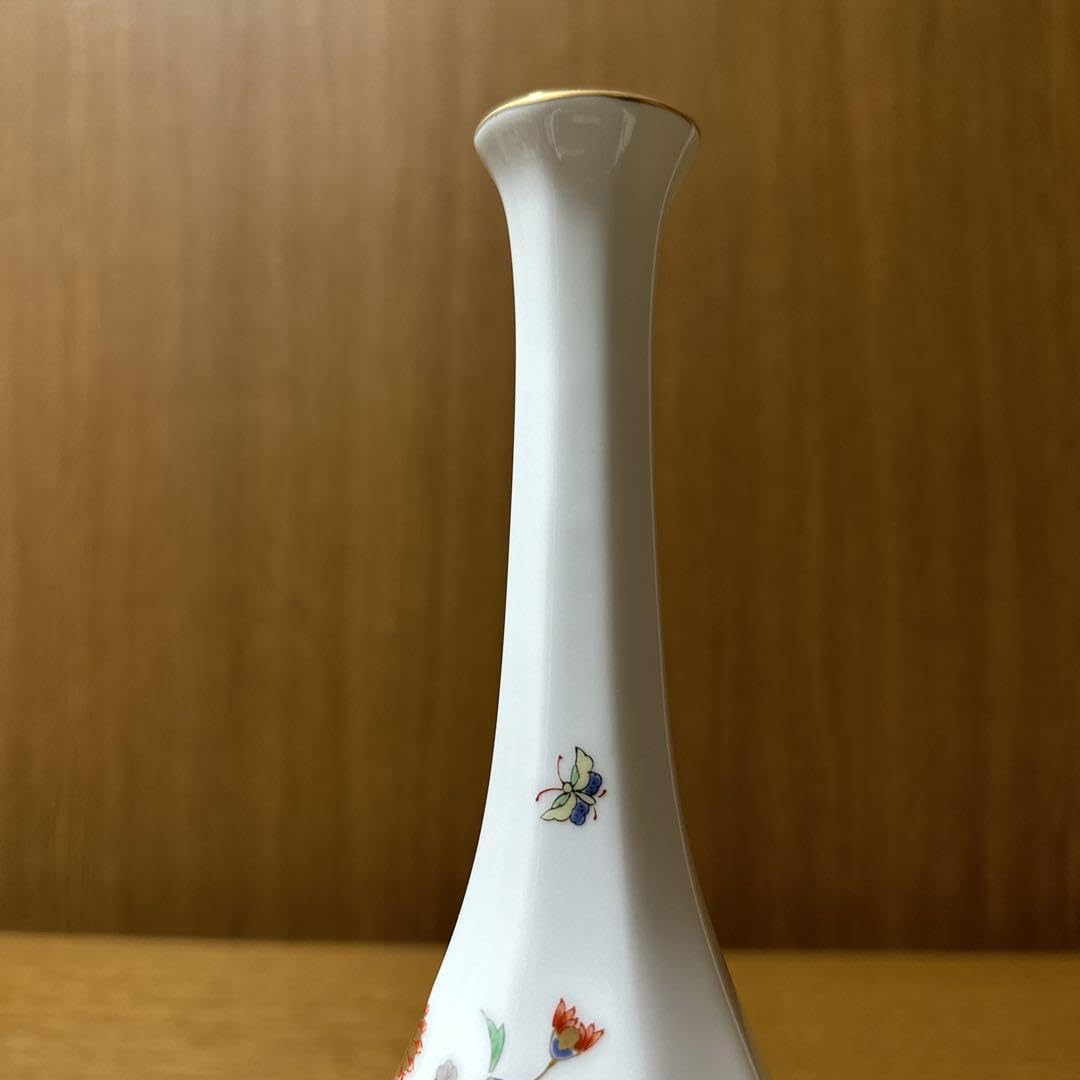 Amazon.co.jp: 有田焼 花瓶 深川製磁 宮内庁御用達 菊絵 鶴首9号