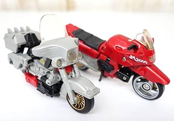 ミクロマン　レッドパワーズ　バイクセット　トイザらス限定版と通常版 Amazon.co.jp: トイザらス 限定 タカラ ミクロマン レッド