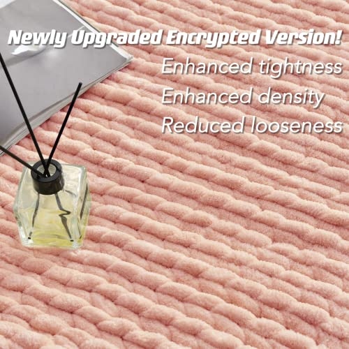 Maetoow Tighter Chenille Chunky Knit Blanket Throw 60×80 Inch, Handmade Warm & Cozy Blanket Couch, Bed, Home Decor, Soft Fleece Banket, Boho Thick Blankets And Giant Yarn Throws, Rose Pink #TOP1