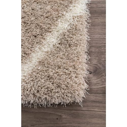 Image of AROMICK Modern Polyester Anti Slip Shaggy Fluffy Rug and Carpet for Living Room, Bedroom & Dining Room (6 x 8 Feet, Beige Ivory Box)