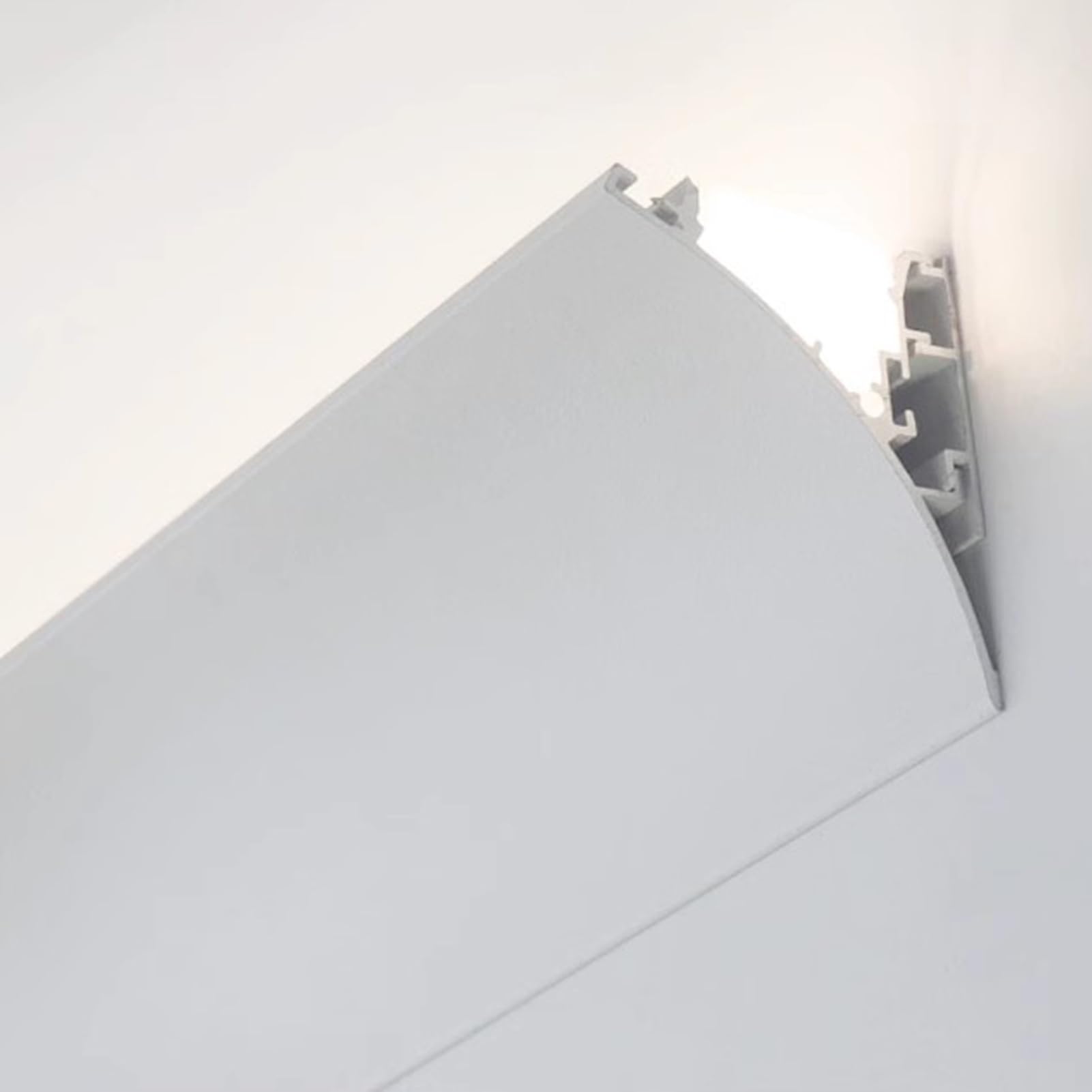 Profili per Strisce Led Canale LED da 6,6 Piedi, 10 Piedi, 16 Piedi per Strisce Luminose a LED, Diffusore di Illuminazione a Battiscopa in Alluminio per Soffitto, Battiscopa per Illuminazione Indirett