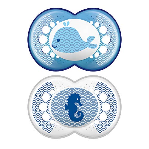 MAM Clear Pacifier (2 Pack, 1 Sterilizing Pacifier Case), Pacifiers 6 Plus Months, Best Pacifiers for Breastfed Babies, Sterilizing Storage Case, Baby Boy Pacifiers