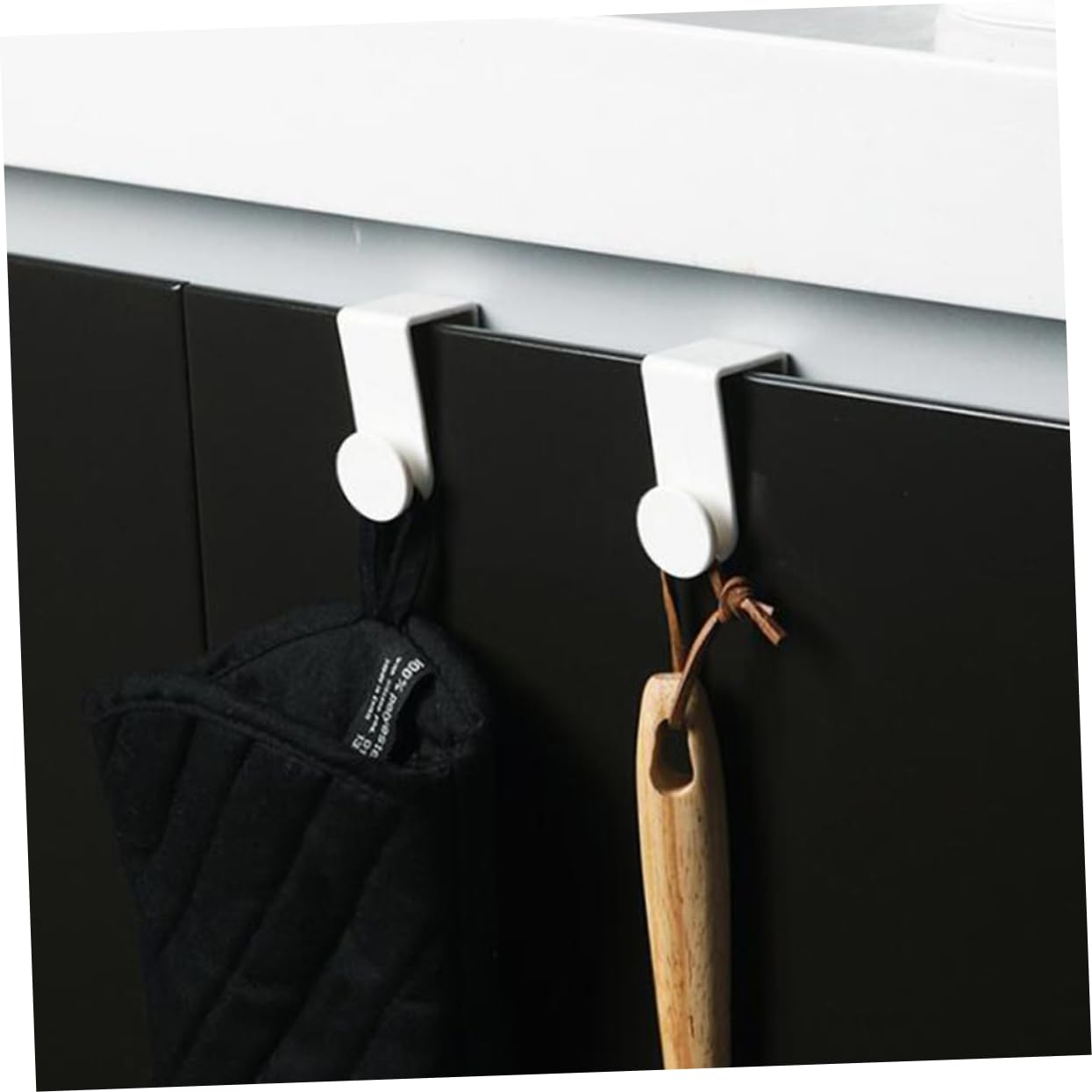 Cabilock 6pcs Over Door Hooks Plastic Towel Rack Easy Install Small Size White Multipurpose Hanger for Home