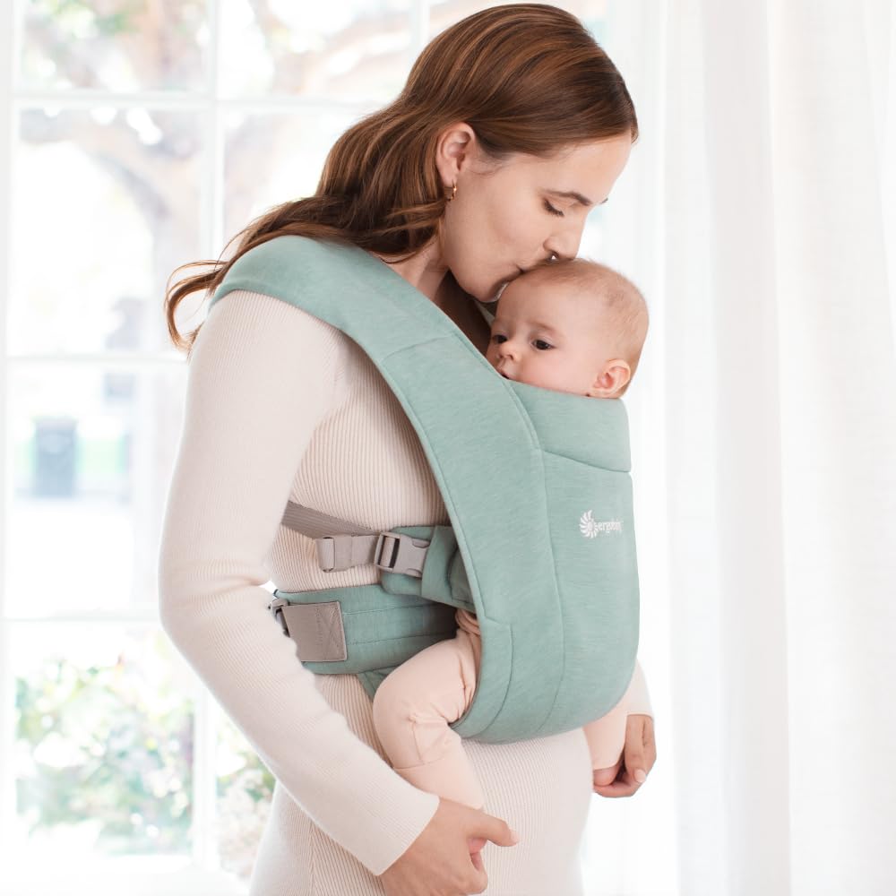 Ergobaby Embrace Newborn Baby Carrier, Soft, Cosy & Lightweight Carrier, Ergonomic Head & Neck Support, Adjustable Waistbelt & Cross Straps, 2 Carry Positions 3-11 Kgs, 0-12 Months 3