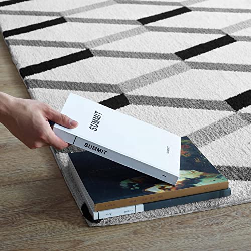Modway Sigrun Geometric Chevron 5X8 Area Rug With Contemporary Design In Black And White #TOP4