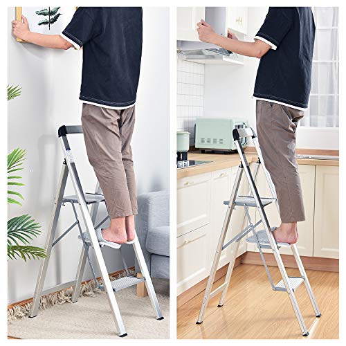 KINGRACK Aluminium 3 Step Ladder, Lightweight Step Stool with Non-Slip Pedals, Handrail, 330 LBS Foldable Step Ladder for Kitchen, Garage, Home, Space Saving, Sturdy and Portable, Silver by KINGRACK - Used condition - Image 7