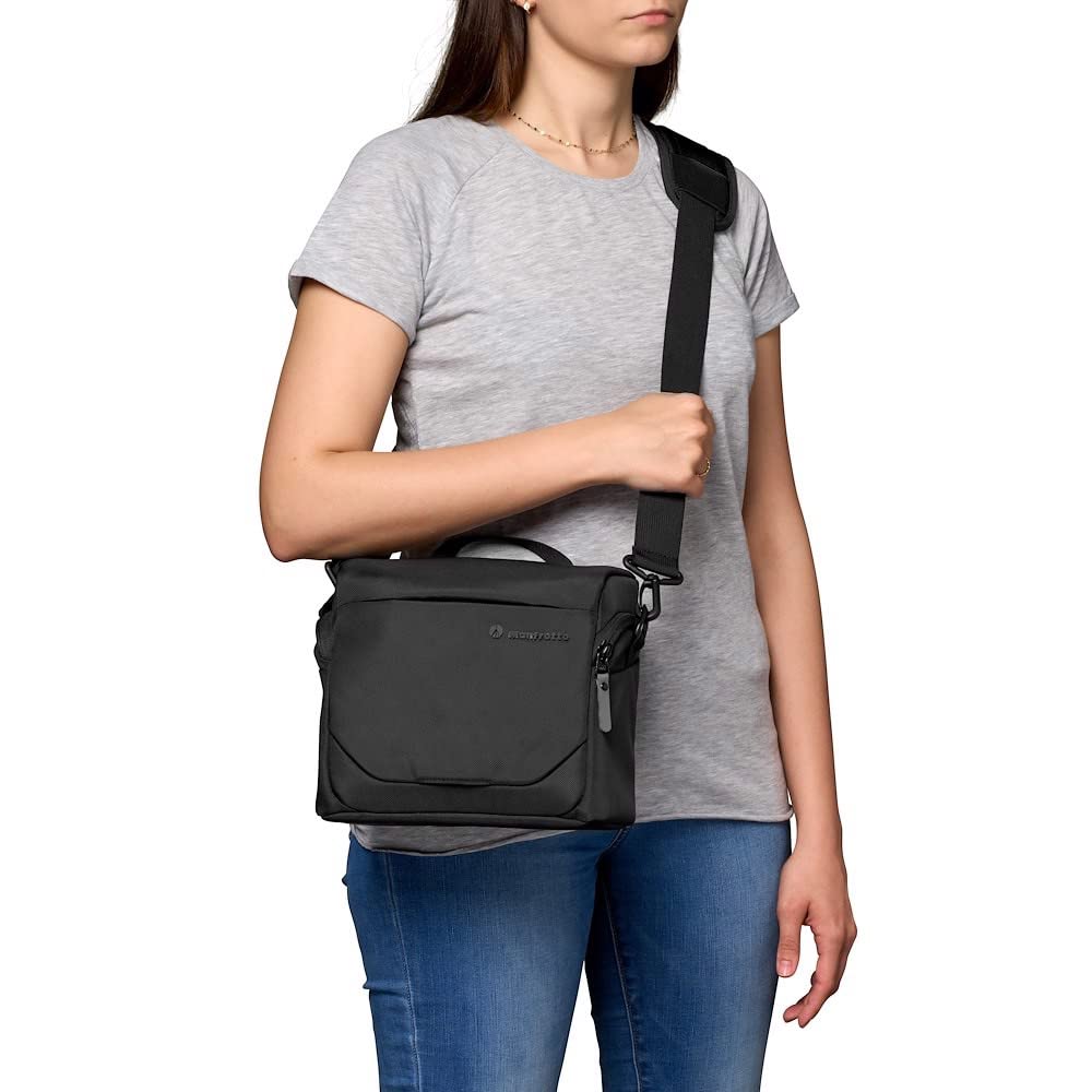 Manfrotto Advanced Shoulder Bag M III, für Reflex- und Spiegellose Kamera mit Objektiv, Kameratasche, Kameratasche mit Stativbefestigung und Regenschutz