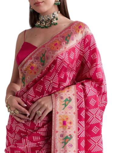Dhatrika Ethnic rani pink soft silk saree in soft silk – image 4