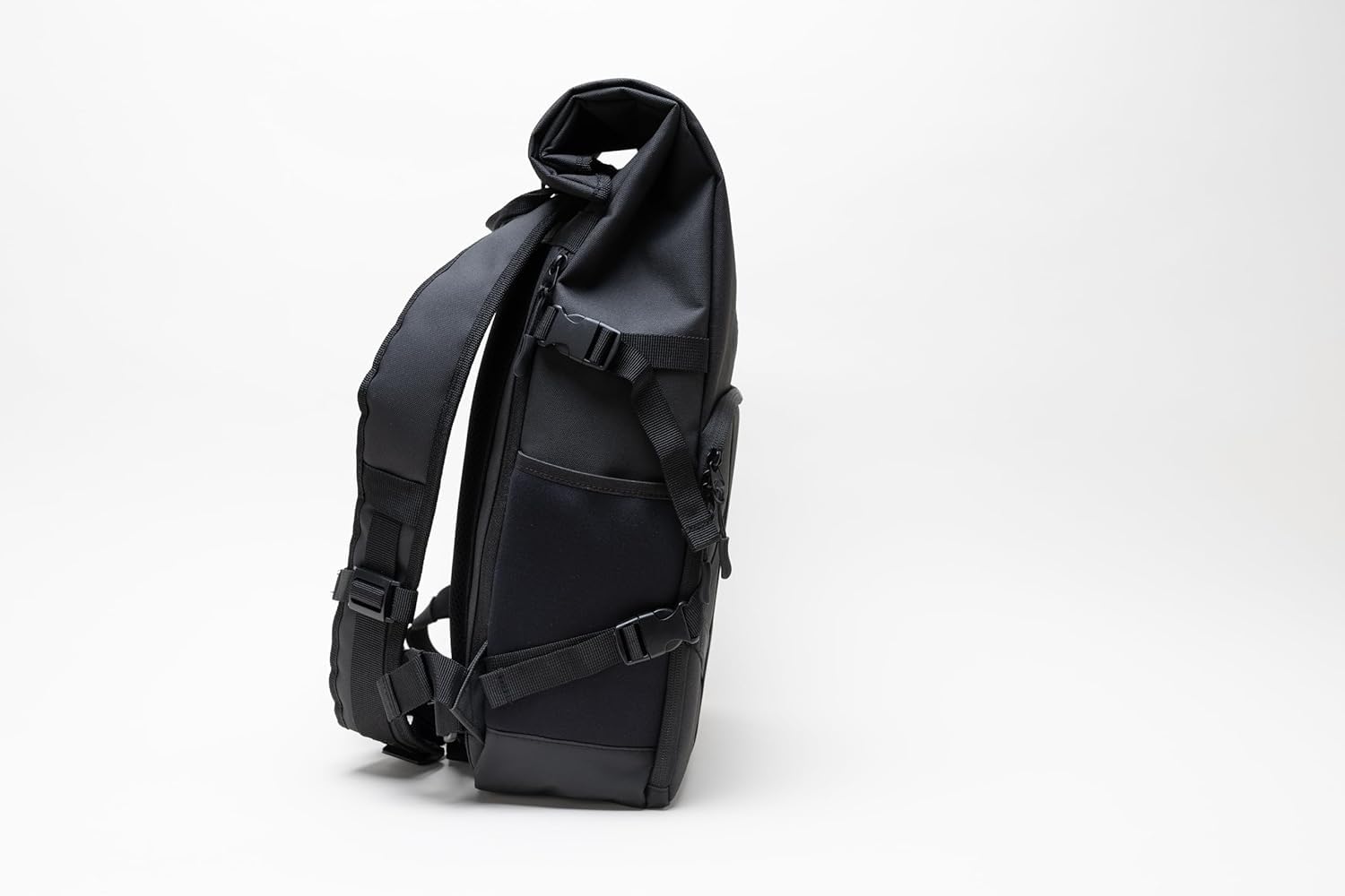OM SYSTEM Kamera Rucksack mit Roll-Top Design – Fotorucksack | Wasserabweisendes Canvas-Nylon, herausnehmbares Kamerafach, Hüftgurt, breite Schulterpolster – für Foto & Outdoor